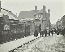 Children on their way to Finch Street Cleansing Station, Stepney, London, 1911. Artist: Unknown.