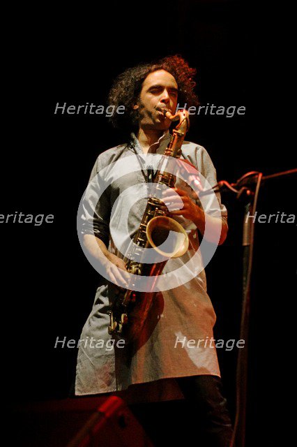 Idris Rahman, Ropetackle Arts Centre, Shoreham, West Sussex, Jan 2016. Artist: Brian O'Connor.