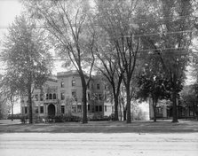 Residence of Dr. T.A. McGraw, Detroit, Mich., between 1900 and 1910. Creator: Unknown.