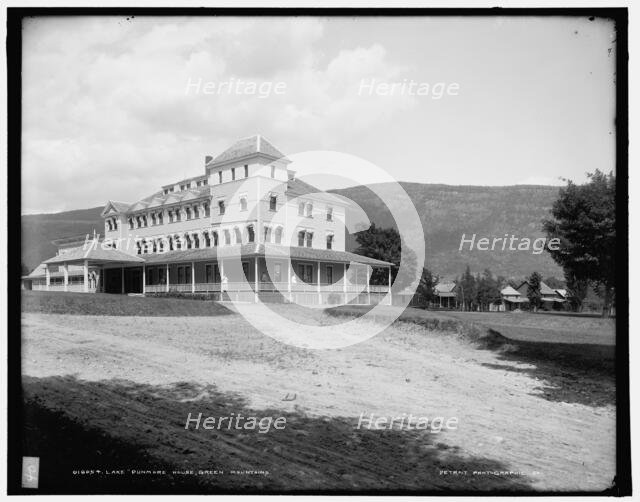 Lake Dunmore House, Green Mountains, between 1900 and 1906. Creator: Unknown.