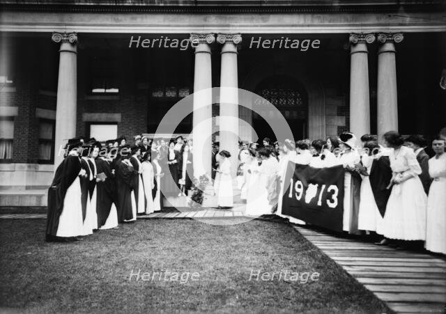 Class of 1913, Ivy Day, Barnard, 1911. Creator: Bain News Service.