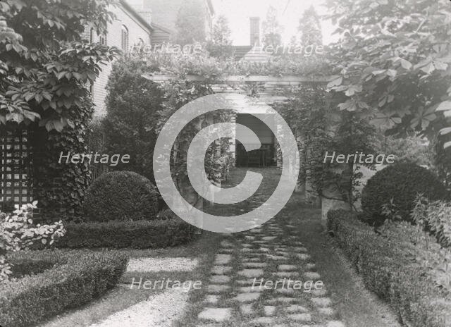 William Albert Smoot, Jr., house, 220 North Washington Street, Alexandria, Virginia, 1920. Creator: Frances Benjamin Johnston.