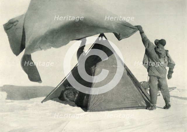 'Pitching the Double Tent on the Summit', c1911, (1913). Artist: Henry Bowers.