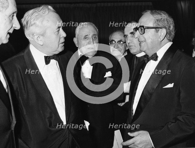Itzhak Navon (1921- ), President of Israel, with Harold Wilson, Lord Janner and Peter Schnieder. Artist: Unknown