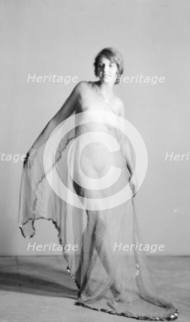 Braggiotti, Francesca, Miss, 1927 Creator: Arnold Genthe.