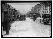 Pennsylvania Ave. with snow, between 1913 and 1918. Creator: Harris & Ewing.