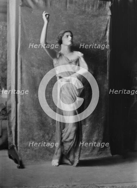 Wanger, Beatrice, Miss, 1918 Feb. 21. Creator: Arnold Genthe.