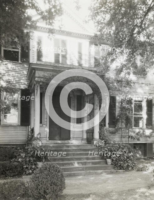"Federal Hill," John Keim house, 504 Hanover Street, Fredericksburg, Virginia, between 1927 and 1929 Creator: Frances Benjamin Johnston.