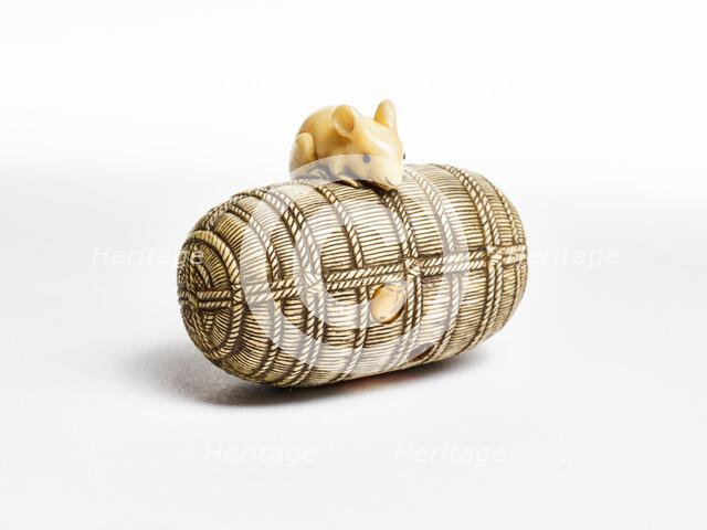 Netsuke (basket with mouse motif), 19th century. Creator: Kano Tomokazu.