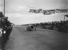 Leyland Eight of JG Parry-Thomas at the finish of the Southsea Speed Carnival, Hampshire. 1922. Artist: Bill Brunell.