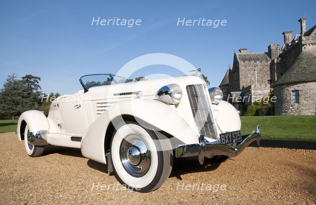 1935 Auburn 851 Speedster Artist: Unknown.