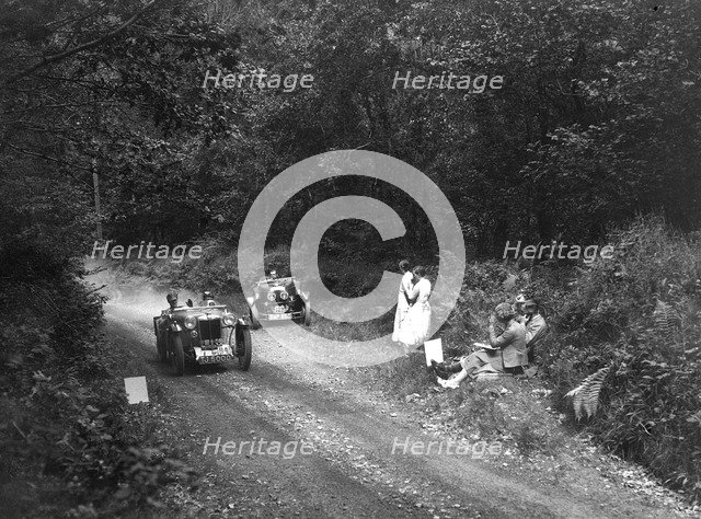 MG PA of JM Toulmin and Frazer-Nash TT replica, 1930s. Artist: Bill Brunell.