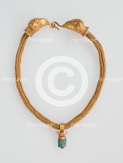 Gold Necklace with Amphora (Vase) Pendant, Byzantine, 4th century. Creator: Unknown.