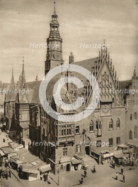 'Breslau - Rathaus', 1931. Artist: Kurt Hielscher.