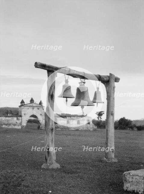 Travel views of Cuba and Guatemala, between 1899 and 1926. Creator: Arnold Genthe.