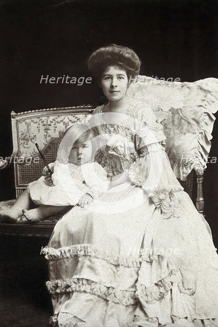 Gwendoline Syrie Maud Wellcome (née Barnardo), Syrie Maugham and Henry Mounteney Wellcome, c1904. Creator: Lambert Weston & Son.