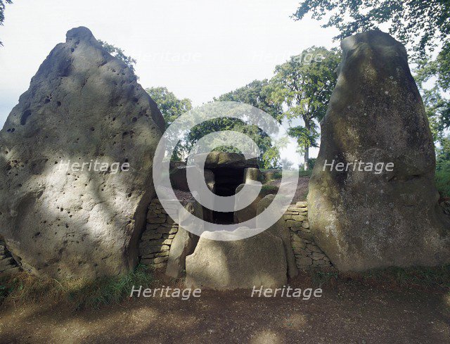 Wayland's Smithy, 36th century BC. Artist: Unknown