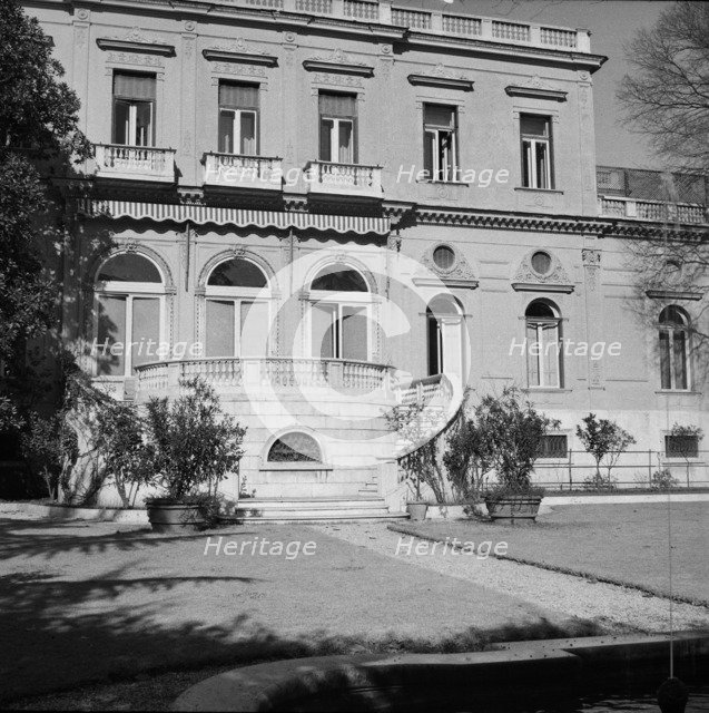 Villa Wolkonsky, residence of the British Ambassador, Via Ludovico di Savoia, Rome, Italy, 1958. Artist: Unknown.