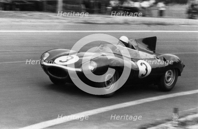 1957 Jaguar D type Ecurie Ecosse, Le Mans winning car driven by Flockhart-Bueb. Artist: Unknown.