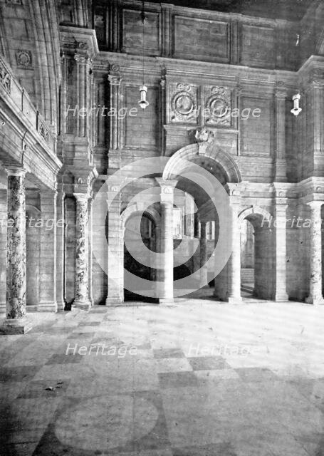 ...The Victoria and Albert Museum: the east side of the Vestibule..., 1909. Creator: Clarke & Hyde.