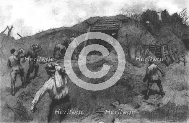 'Le tir de la Lourde: 155 court en action', 1916. Creator: Unknown.