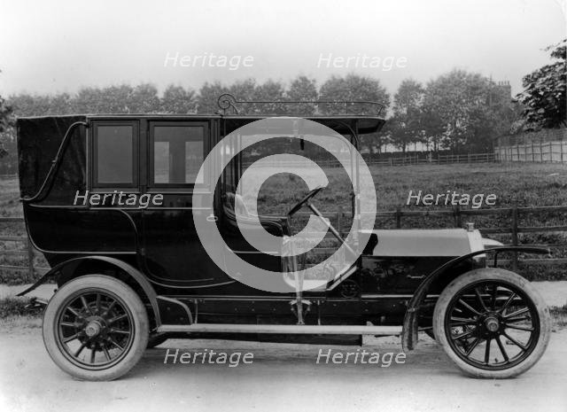 1909 Nagant - Hobson. Creator: Unknown.