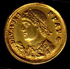 Gold Solidus of Valens (364-78), Byzantine, 364-378. Creator: Unknown.