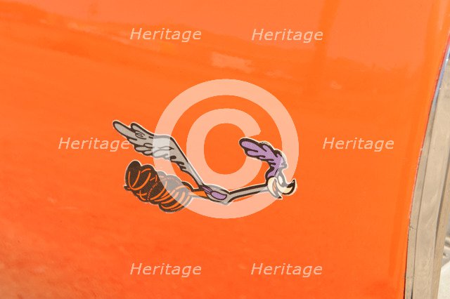 Plymouth Hemi Roadrunner 1970. Artist: Simon Clay.