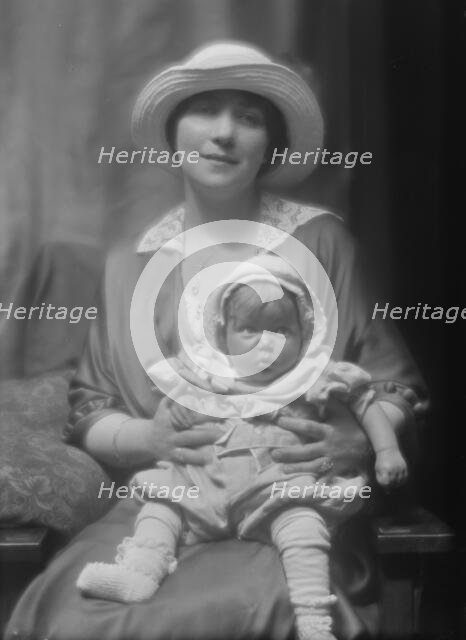 Ware, Helen, Miss, and Moracchini baby, portrait photograph, 1913. Creator: Arnold Genthe.
