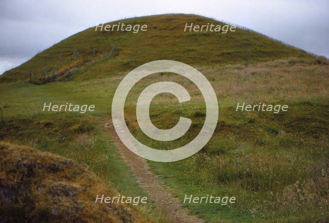 Burial cairn at Maes Howe, Orkney, Scotland, 20th century. Artist: CM Dixon.