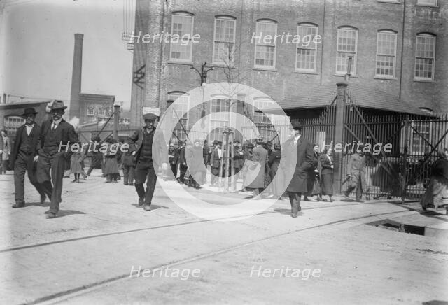 Strikers leave mills, Passaic, between c1910 and c1915. Creator: Bain News Service.
