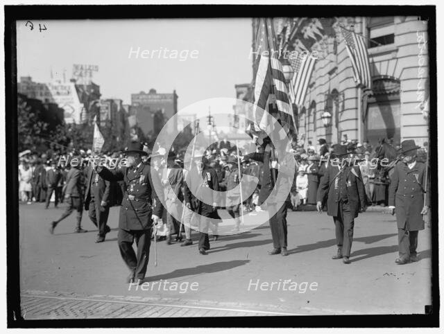 Parade On Pennsylvania Ave - Minnesota Unit, between 1910 and 1921. Creator: Harris & Ewing.