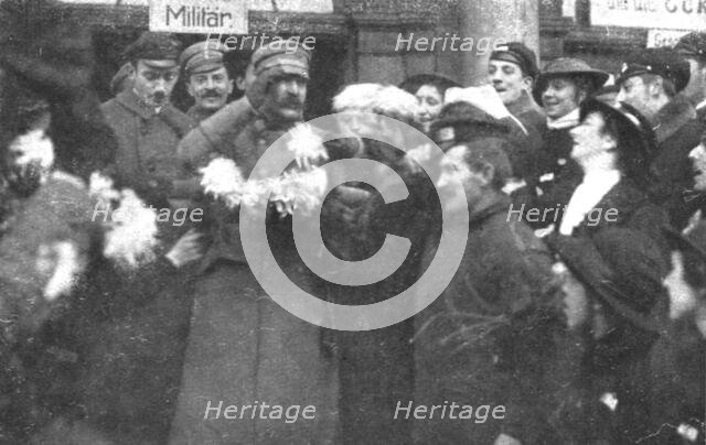 'La Nouvelle Europe; la republique Polonaise; Le general Pilsudski revenant de sa captivite... Creator: Unknown.