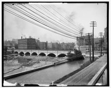 Where the Erie Canal crosses the Genesee, Rochester, N.Y., between 1900 and 1906. Creator: Unknown.