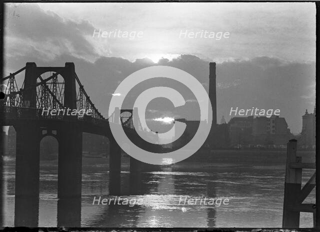 Lambeth Bridge, Westminster, Greater London Authority, 1920-1927. Creator: Charles William  Prickett.