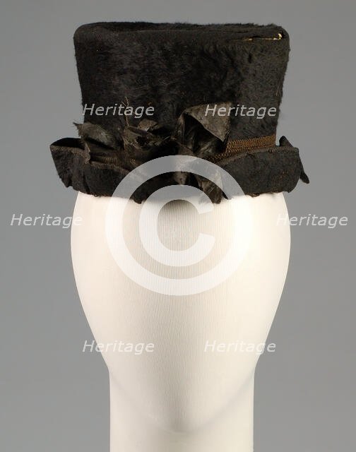 Hat, British, ca. 1790. Creator: R. Townsend & Sons.