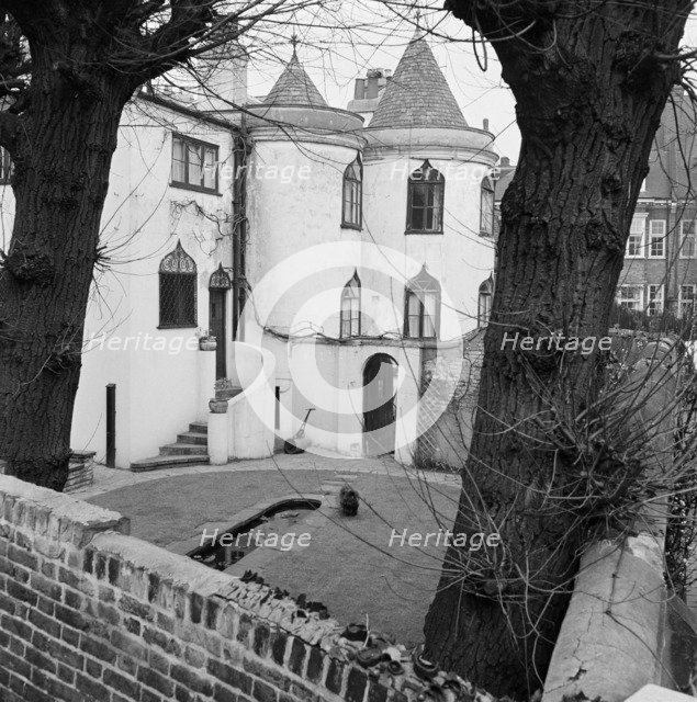 Hunters Lodge, Belsize Lane, Hampstead, London, 1960-1965. Artist: John Gay
