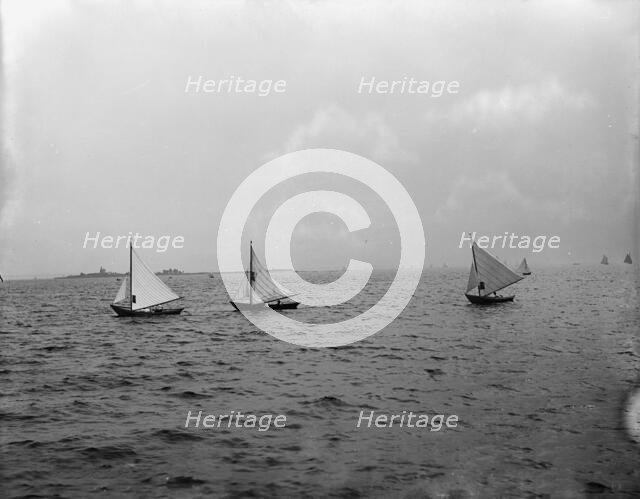 Dory race, I.H. Reg., between 1890 and 1900. Creator: Unknown.