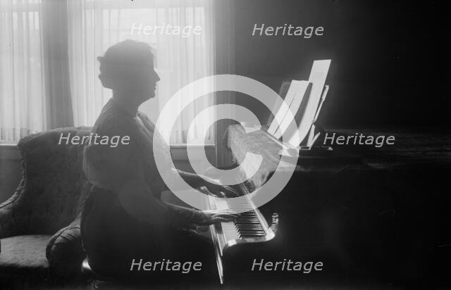 Olive Kline, between c1915 and c1920. Creator: Bain News Service.