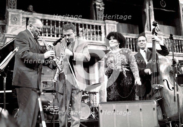 John Dankworth, Tim Garland, Cleo Laine and Alec Dankworth, The Globe, London, 2000. Artist: Brian O'Connor