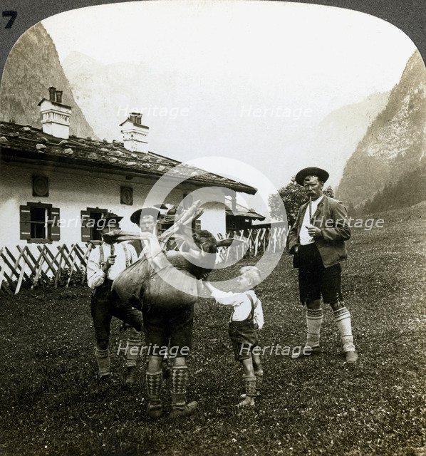 Bavarian Mountaineers, Germany.Artist: Underwood & Underwood