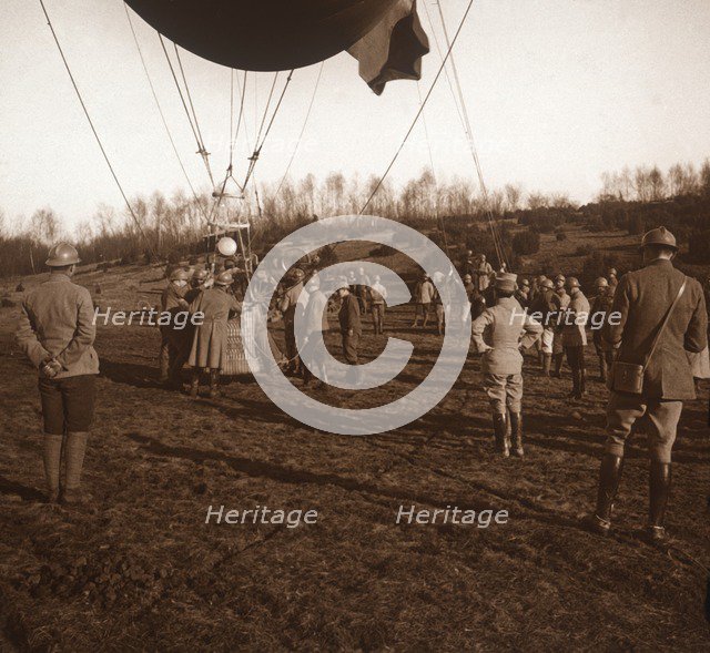 Basket of barrage balloon, c1914-c1918. Artist: Unknown.