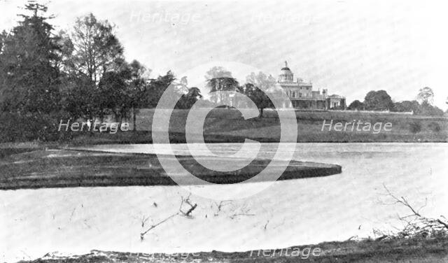 Built by a grandson of the founder of Pennsylvania: the house of the new Stoke Poges golf club, 1909 Creator: Unknown.