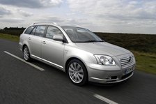 2004 Toyota Avensis Estate Artist: Unknown.