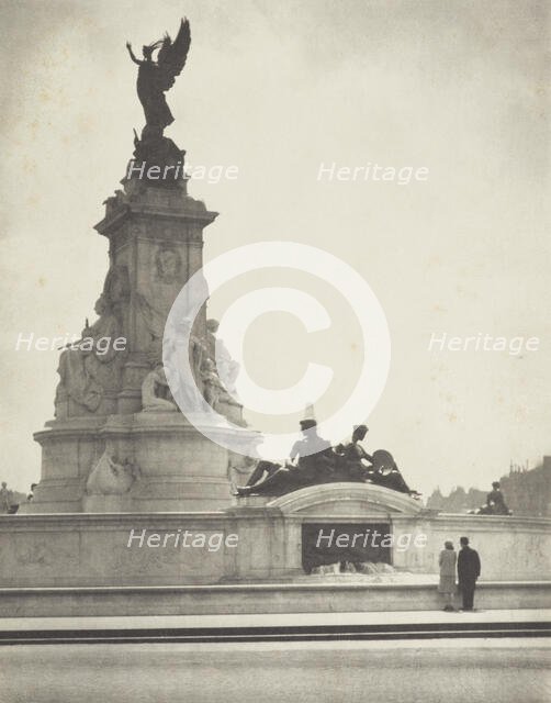 Queen Victoria's monument. From the album: Photograph album - London, 1920s. Creator: Harry Moult.