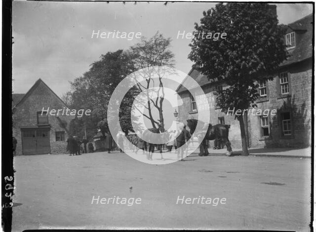 Unicorn Hotel, Sheep Street, Stow-on-the-Wold, Cotswold, Gloucestershire, 1928. Creator: Katherine Jean Macfee.