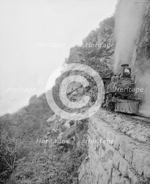 Tunnel 8, Temasopa [sic] Canon, between 1880 and 1897. Creator: William H. Jackson.