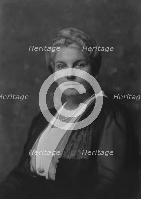 McGinley, John R., Mrs., portrait photograph, 1917 Oct. 27. Creator: Arnold Genthe.