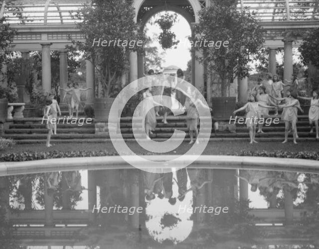 Elizabeth Duncan dancers and children, between 1916 and 1941. Creator: Arnold Genthe.
