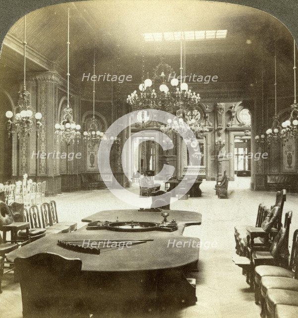 Roulette salon, Monte Carlo, Monaco.Artist: Underwood & Underwood